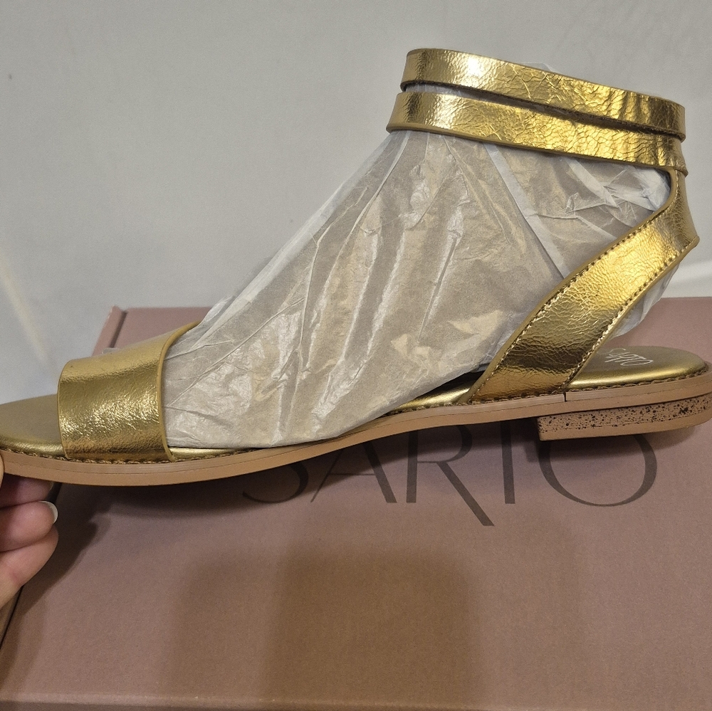 Women's Gold Ankle Strap Sandals - Picture 3 of 6